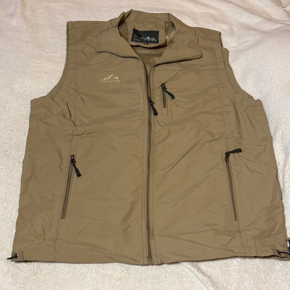 Men's Tan Outdoor Vest